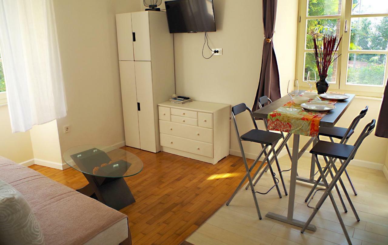 Apartment Veronika Opatija Exterior photo